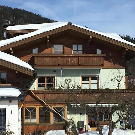 Ferienwohnung Amade *